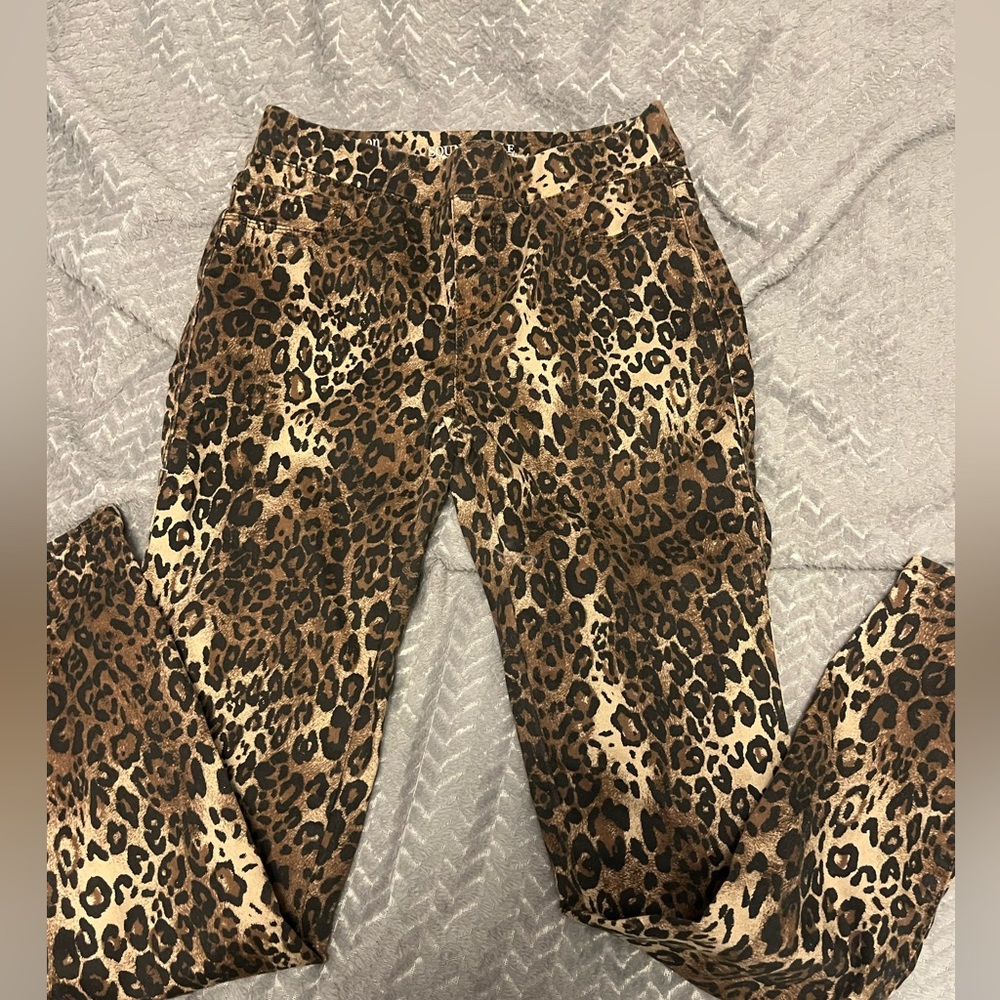 Sound/Style Cheetah Pants
